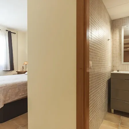 Apartment Lets Holidays New Close To The 2